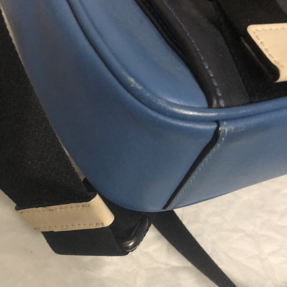 Coach Track Leather Crossbody Bag EUC - Picture 8 of 14